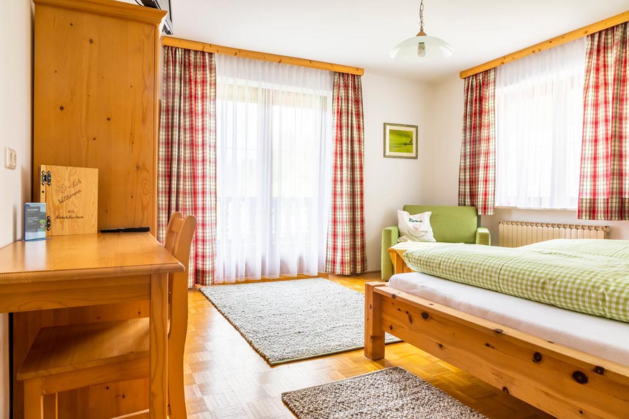 Hinterkellaubauer Bed & Breakfast Kuchl Exterior photo